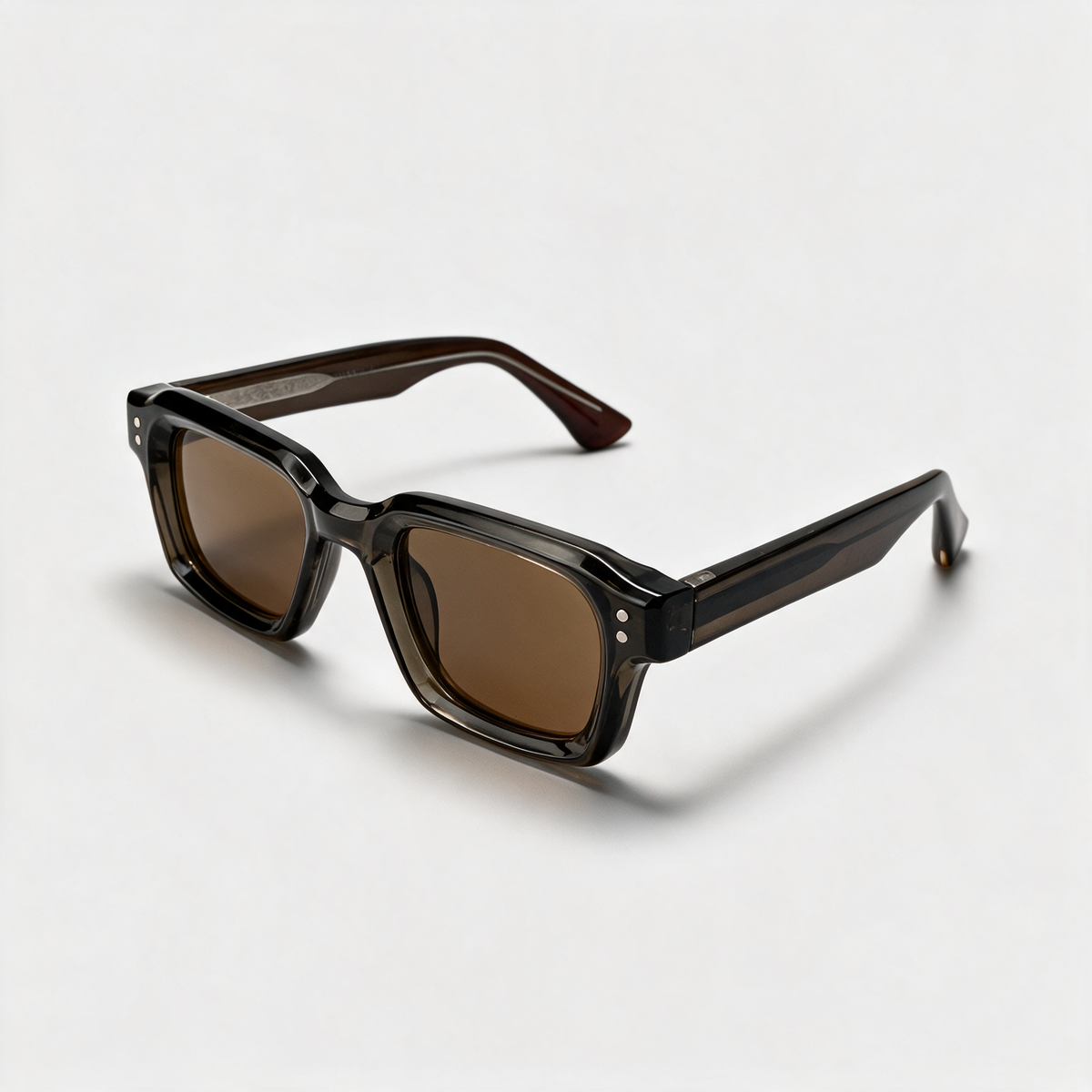 Enzo in Mocha Brown