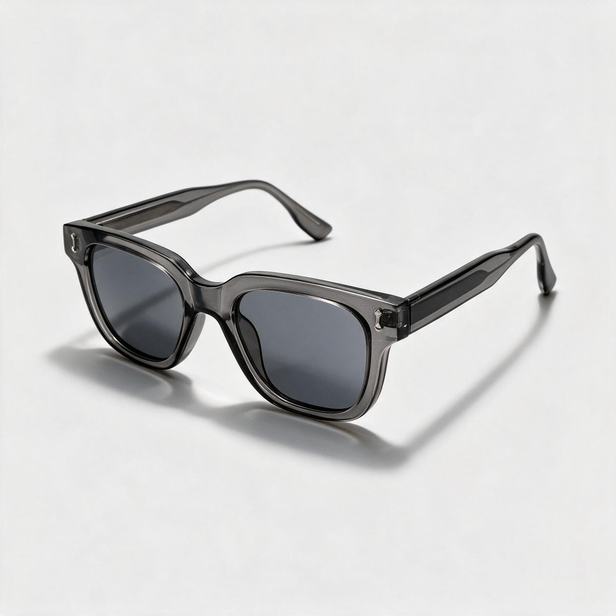 Vala in Graphite Grey