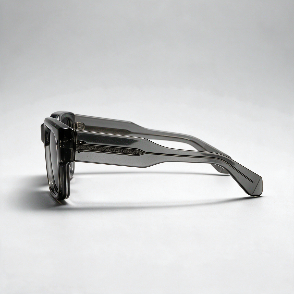 Modo in Graphite Grey