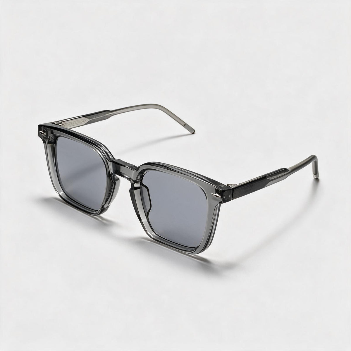 Leo Graphite Grey