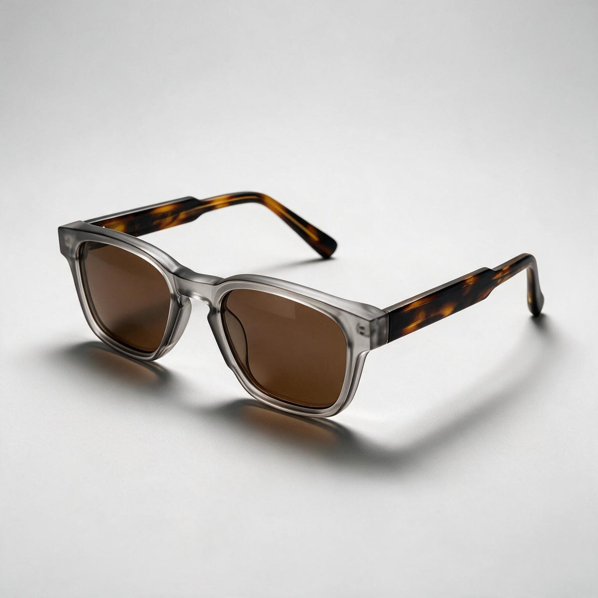 Alto in Grey Leopard Trim
