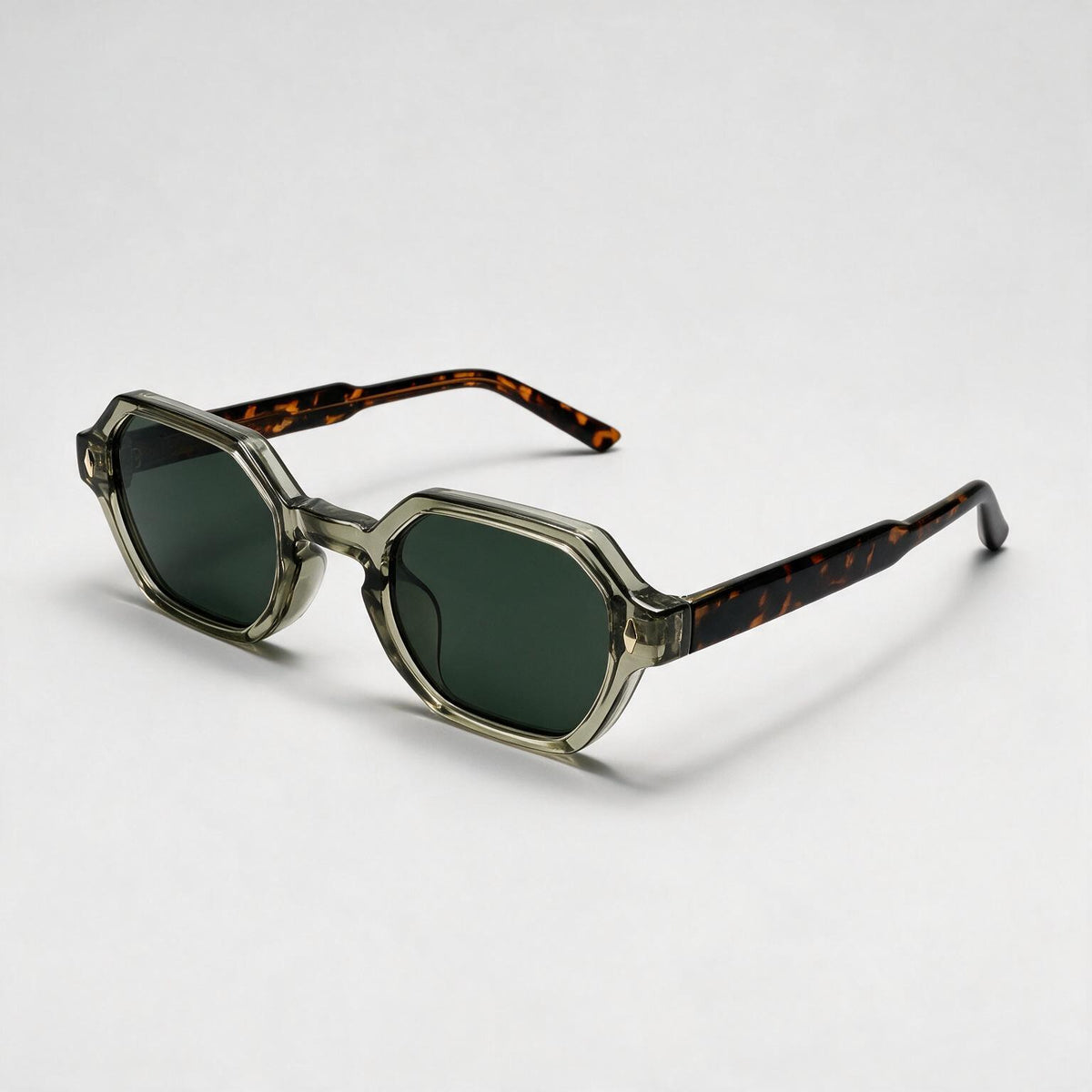 Rocco in Crystal Green
