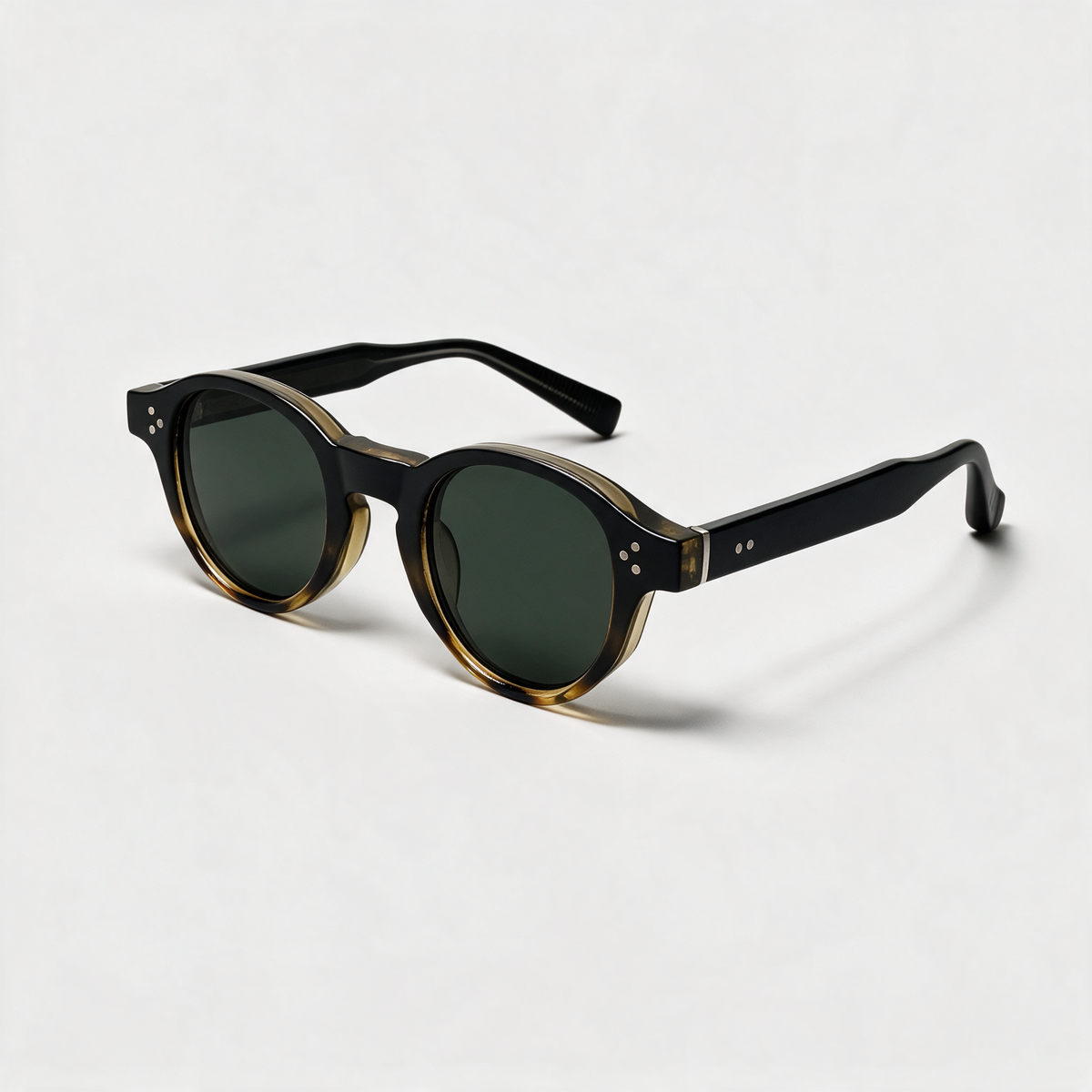 Vaya in Black Leopard Fade